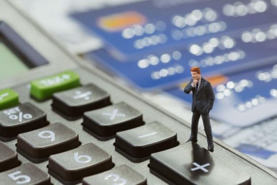 Χάνονται 7 στις 10 ρυθμίσεις στο ΚΕΑΟ